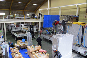 重量物一時保管倉庫の作業イメージ